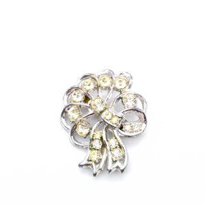 Vintage Pot Metal Ribbon Wreath Brooch with Clear Paste Rhinestones